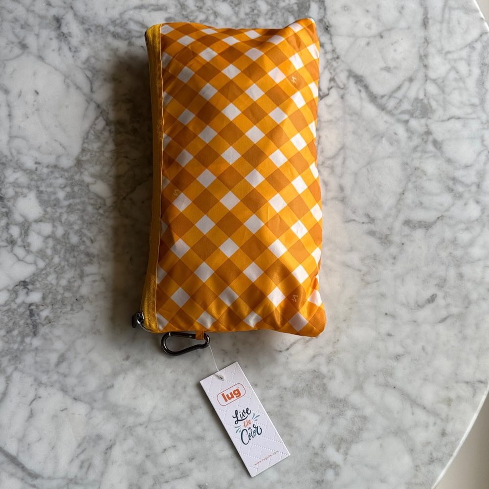 Lug Boxer Packable Duffel Bag in golden gingham - Picture 16 of 16